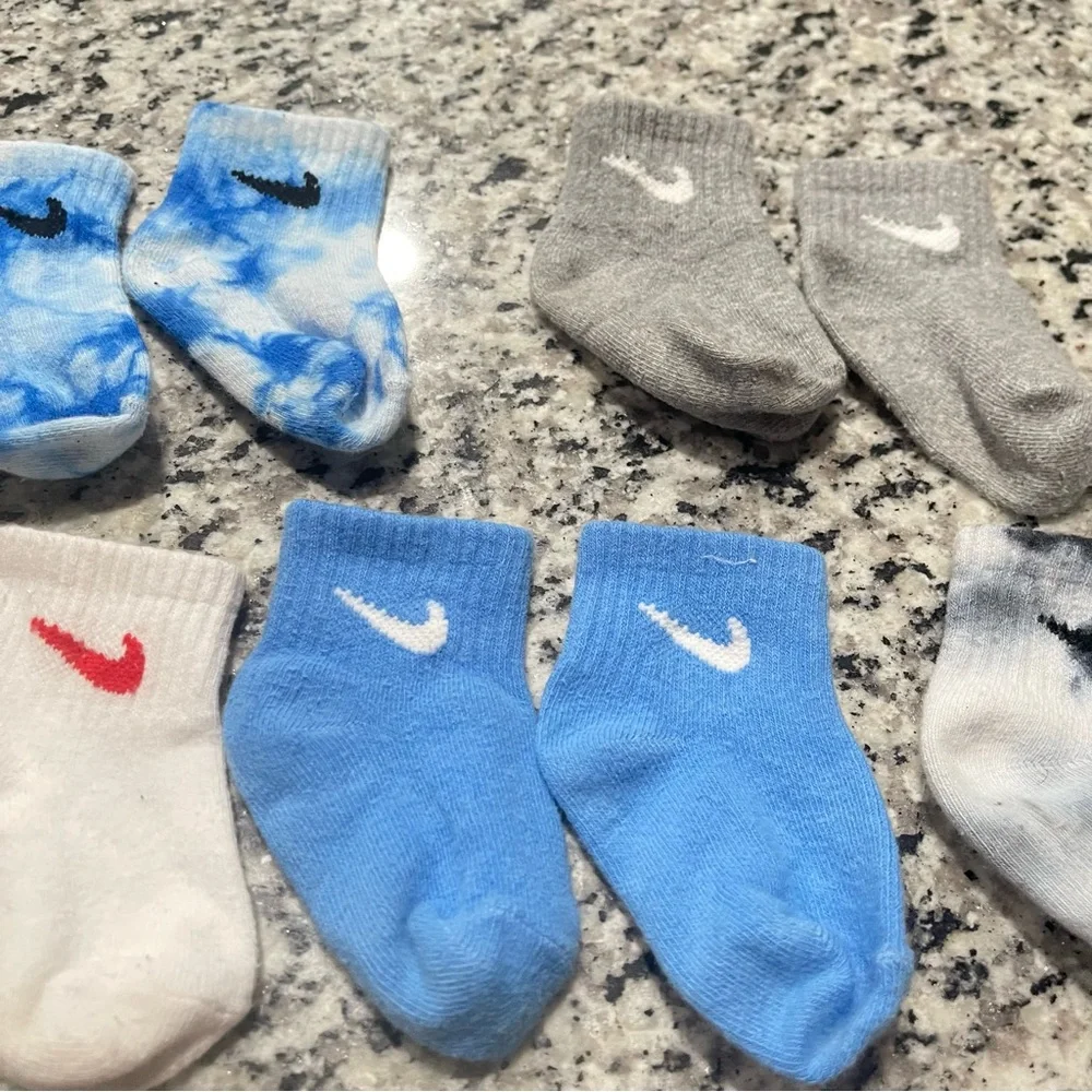Nike Kids' Vibrant Ankle Socks Collection